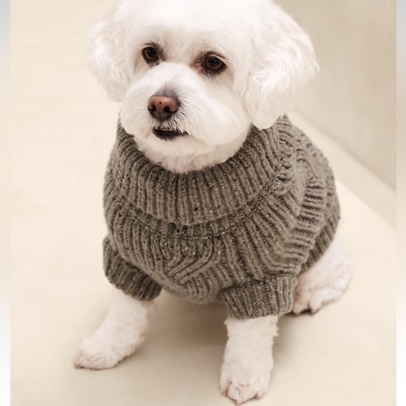 NWT Banana Republic Wool Fisherman Cable-Knit Sweater Color Taupe Dogs sz Large - Picture 3 of 9